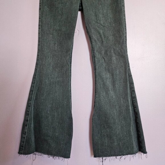 Hollister Washed Black Soft Stretch High Rise Raw Hem Split Leg Flare Jeans - Picture 4 of 11